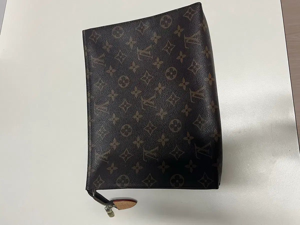 ルイヴィトン クラッチバッグ 正規品