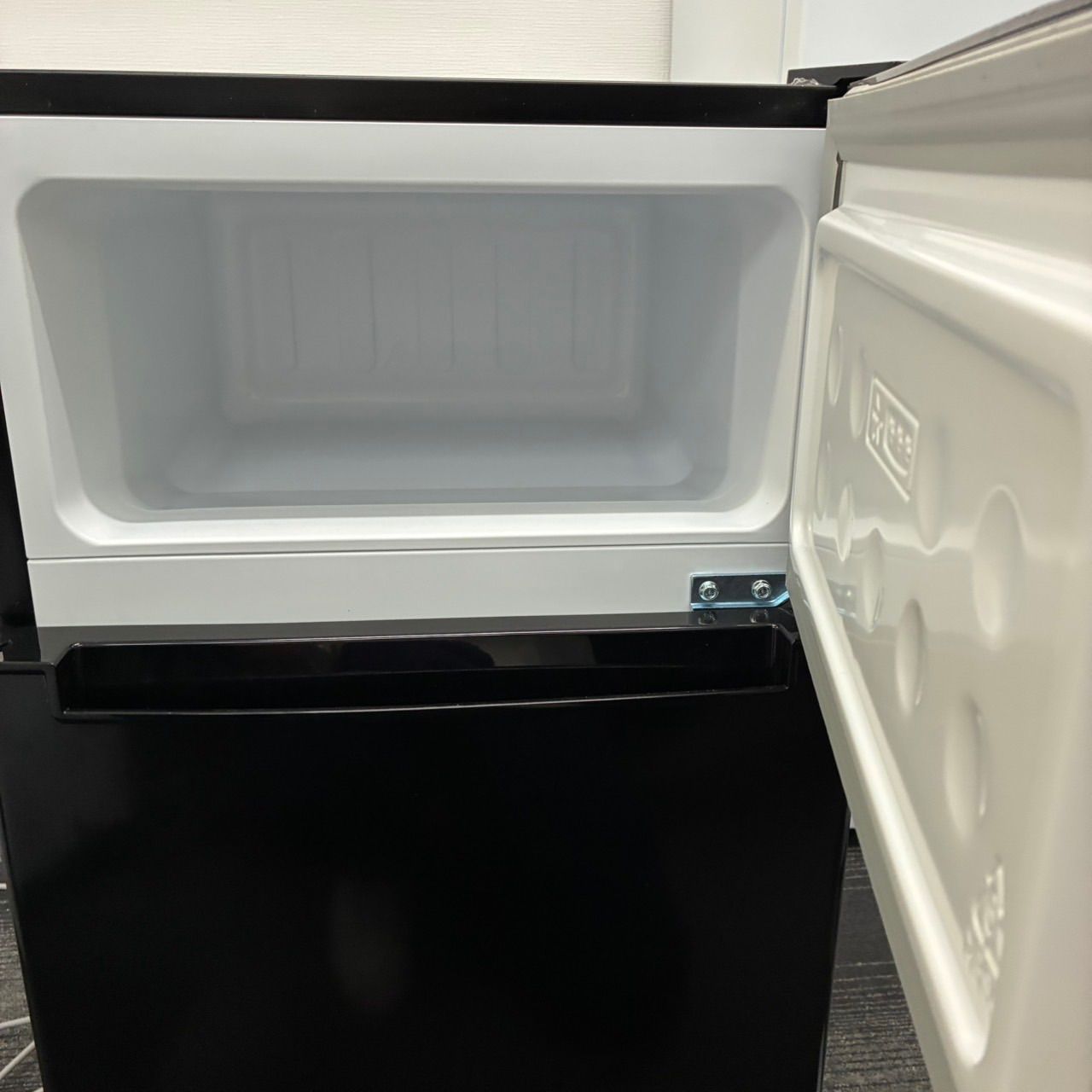 ☆Haier ハイアール☆ノンフロン冷凍冷蔵庫 85L BR-85Aブラック2024年