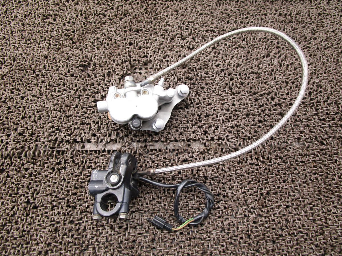 TZM50R フロントキャリパー マスターシリンダー △B8584！4KJ ヤマハ 【 4EU 】 キャブ車 12V