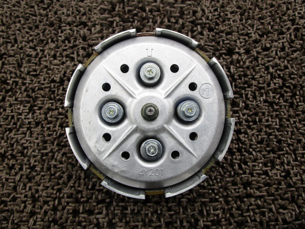 TZM50R クラッチハウジング △B8571！4KJ ヤマハ 【 4EU 】 キャブ車 12V