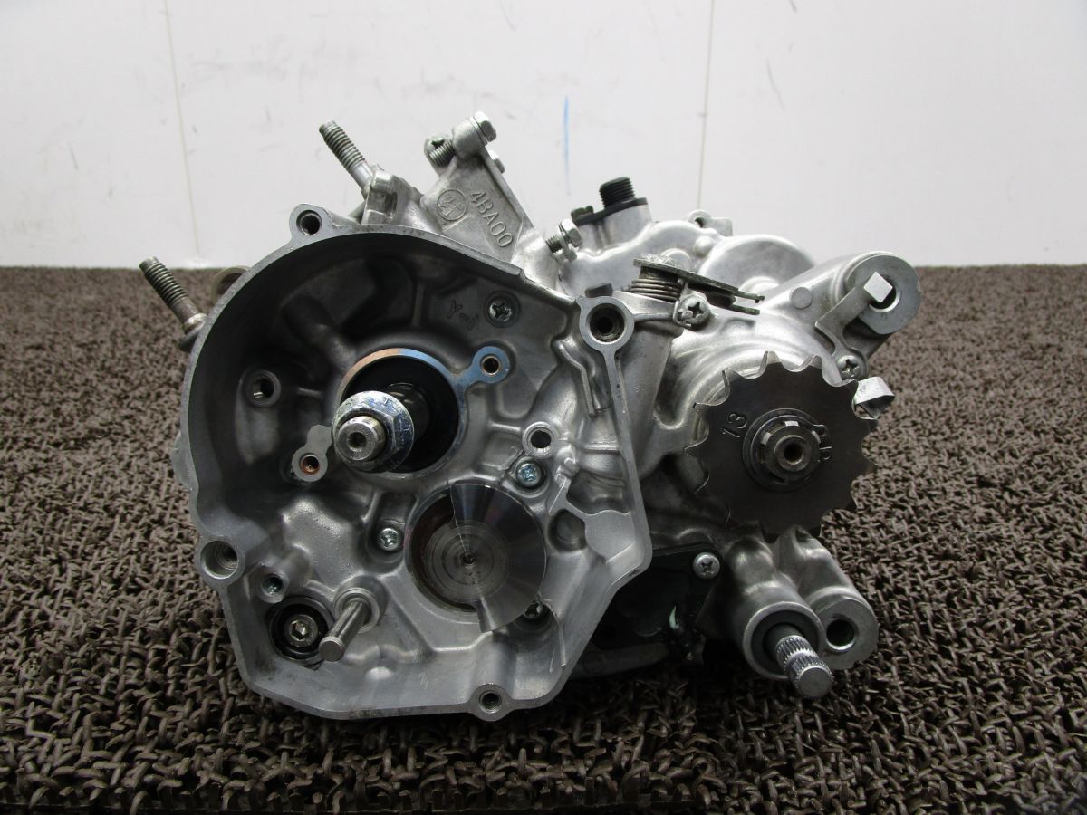 TZM50R エンジン腰下 □B8559！クランクケース 4KJ クランキングOK ヤマハ 【 4EU 】 キャブ車 12V 10,286円