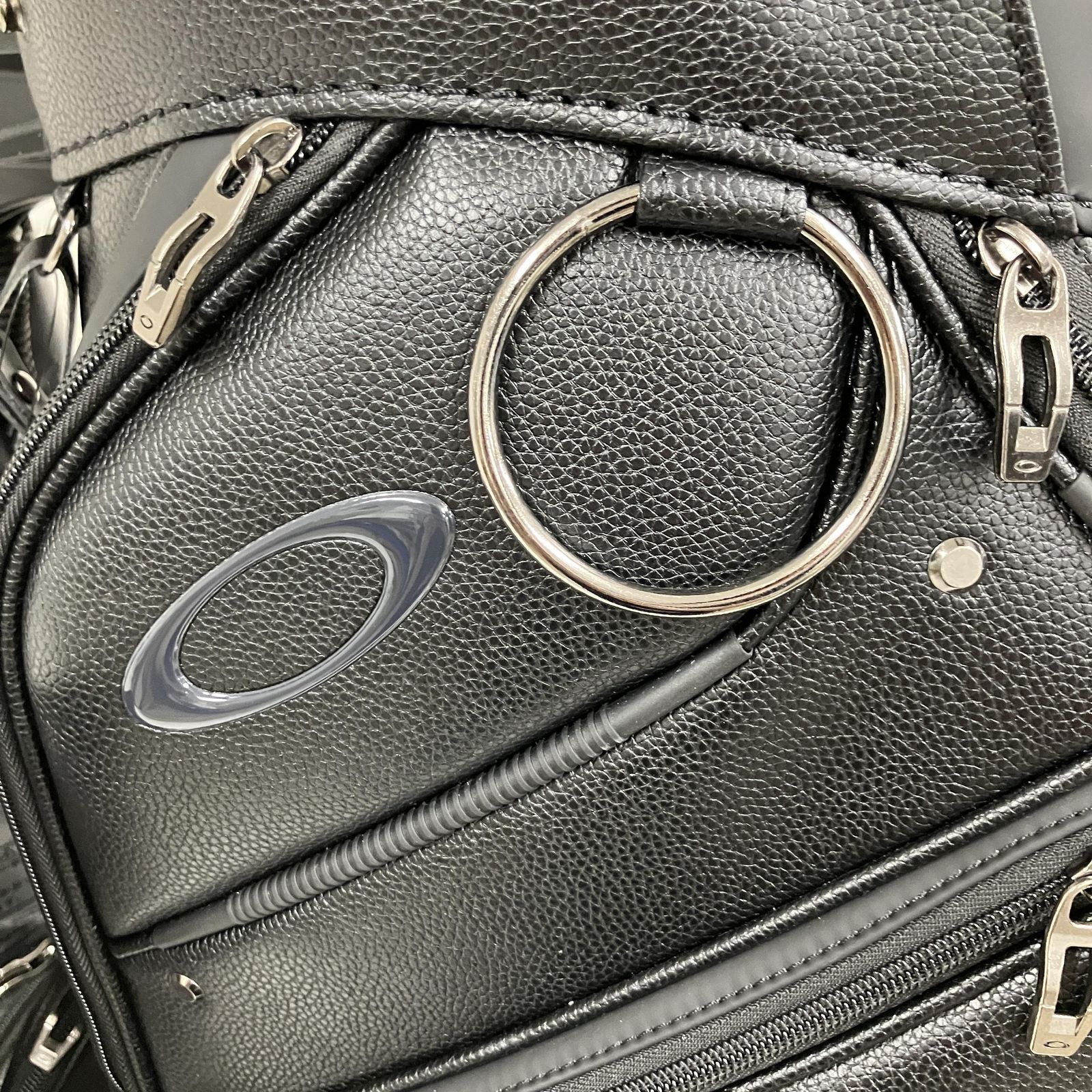 『メルカリ市期間限定価格』Oakley Golf Bag キャディバッグ18.0 OAKLEY オークリー Skull Golf Bag 18.0 キャディーバッグ ゴルフ