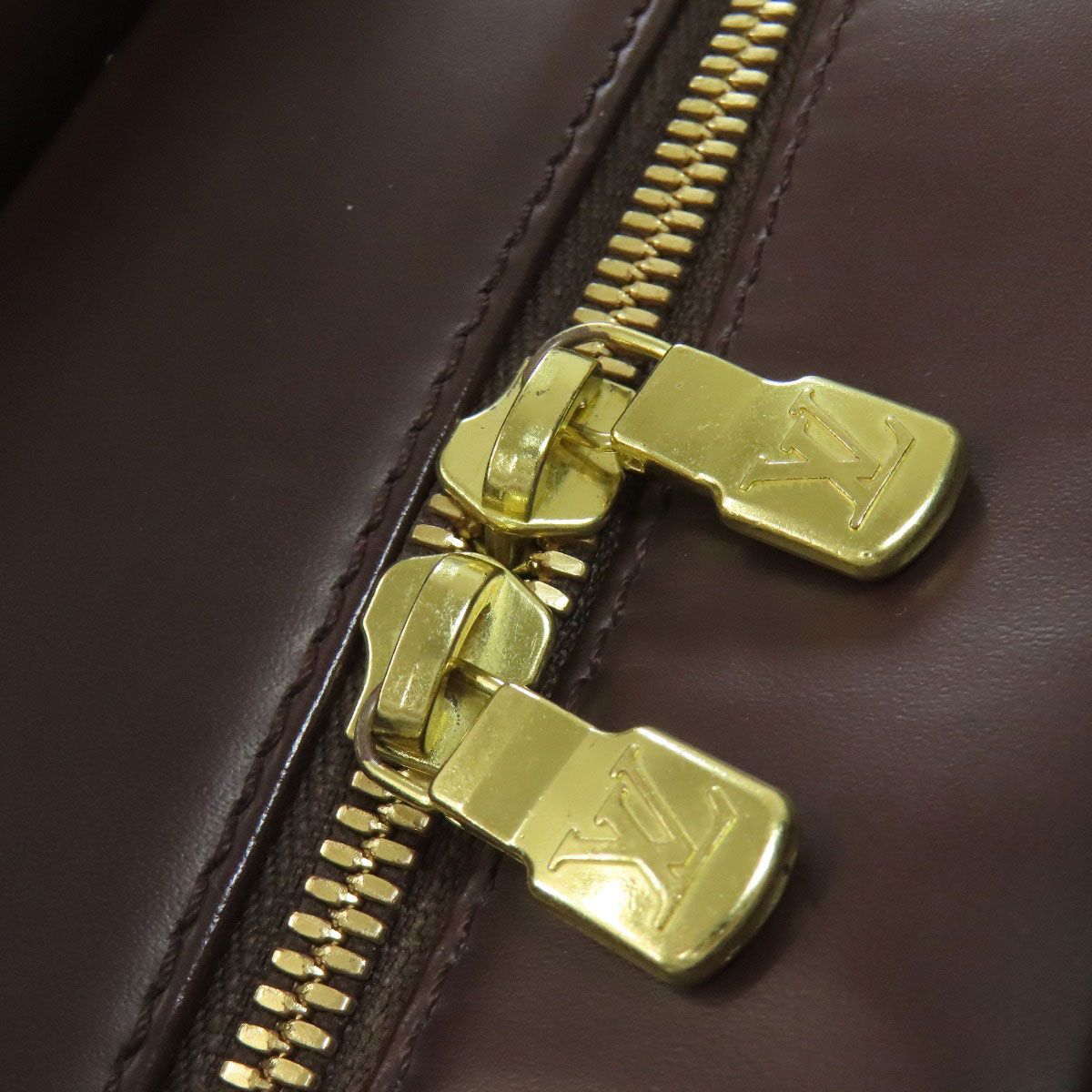 LOUIS VUITTON ルイヴィトン N51282 サリア・オリゾンタル