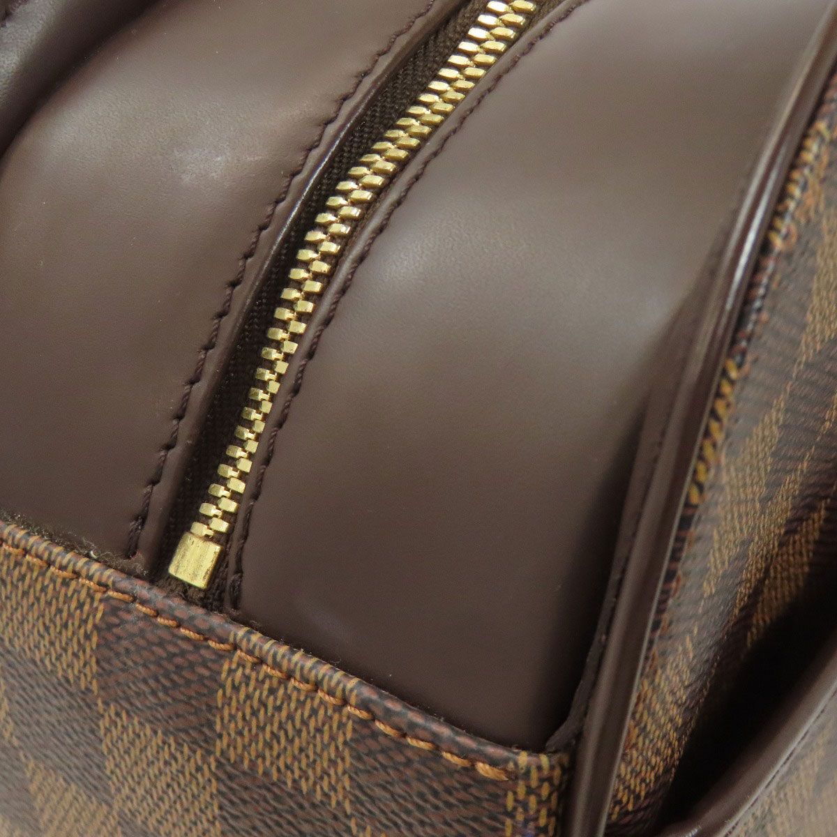 LOUIS VUITTON ルイヴィトン N51282 サリア・オリゾンタル