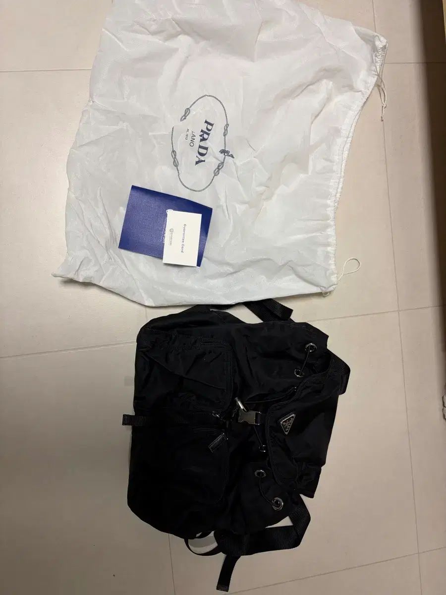 PRADA プラダ ナイロン バックパック ブラック