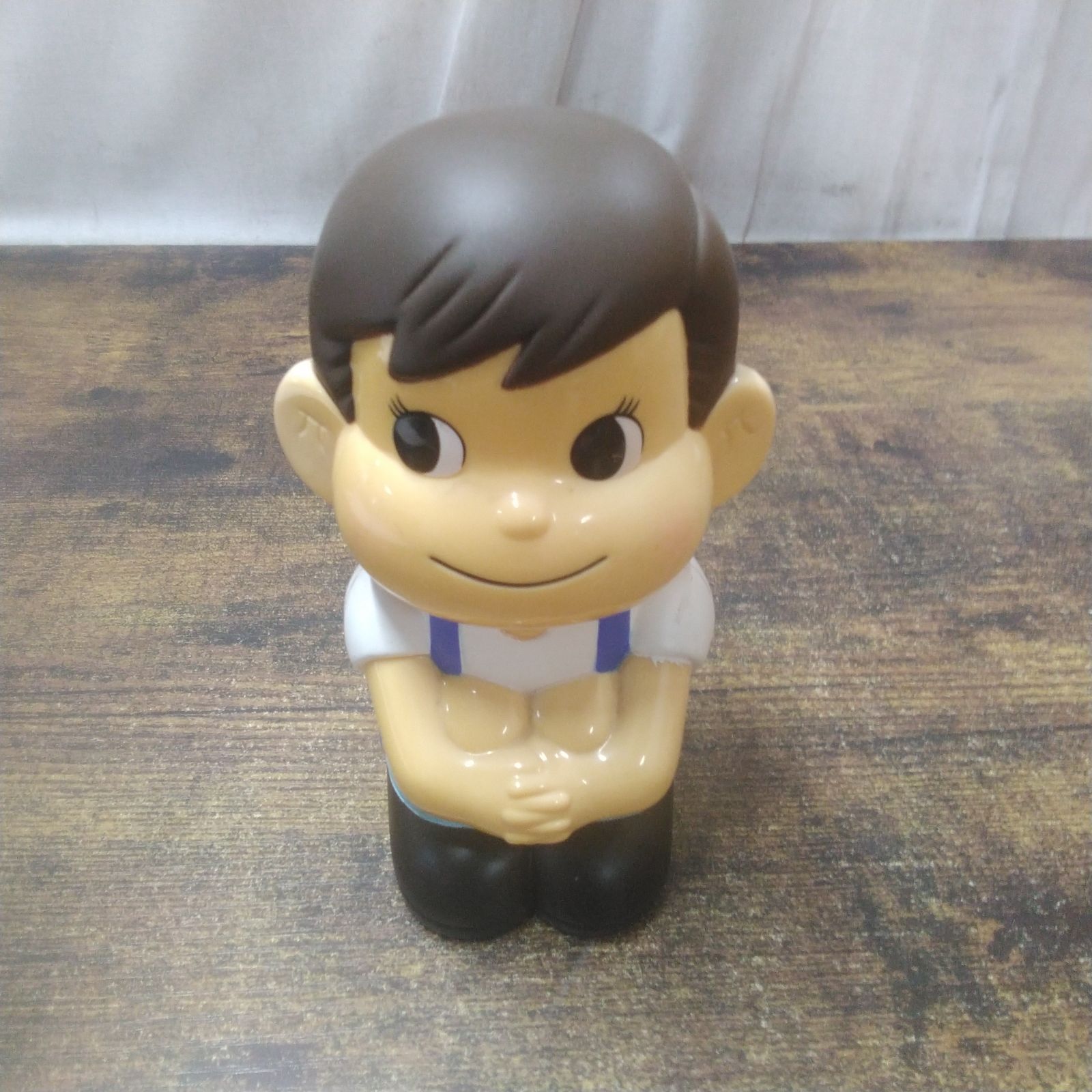不二家 貯金箱 ペコちゃん、ポコちゃんの貯金箱 やけあり 長期保管品