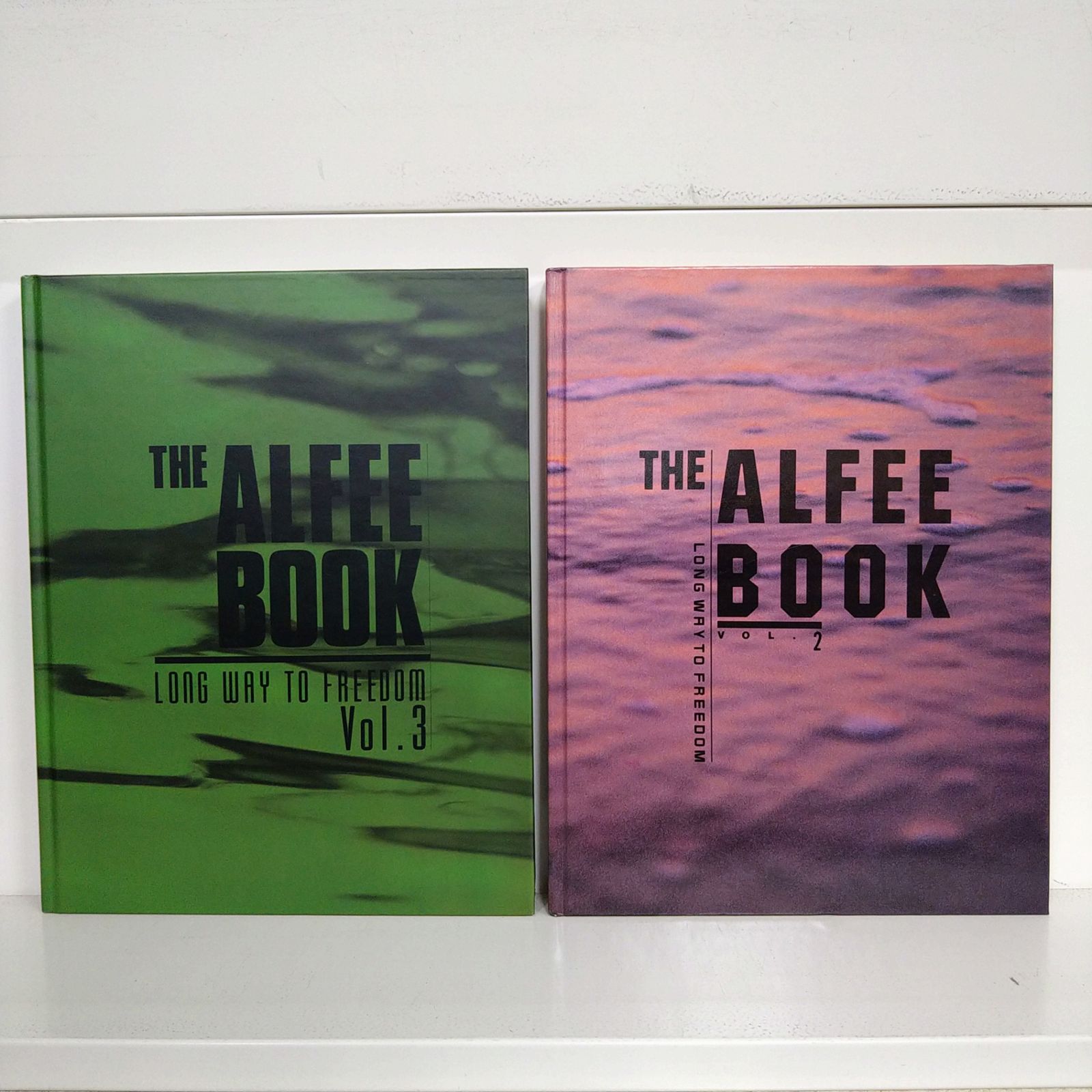 THE ALFEE BOOK 全5巻セット （特大ポスター付き）（外箱無し） THE ALFEE BOOK LONG WAY TO FREEDOM Vol.2＋Vol.3セット ポスター付き