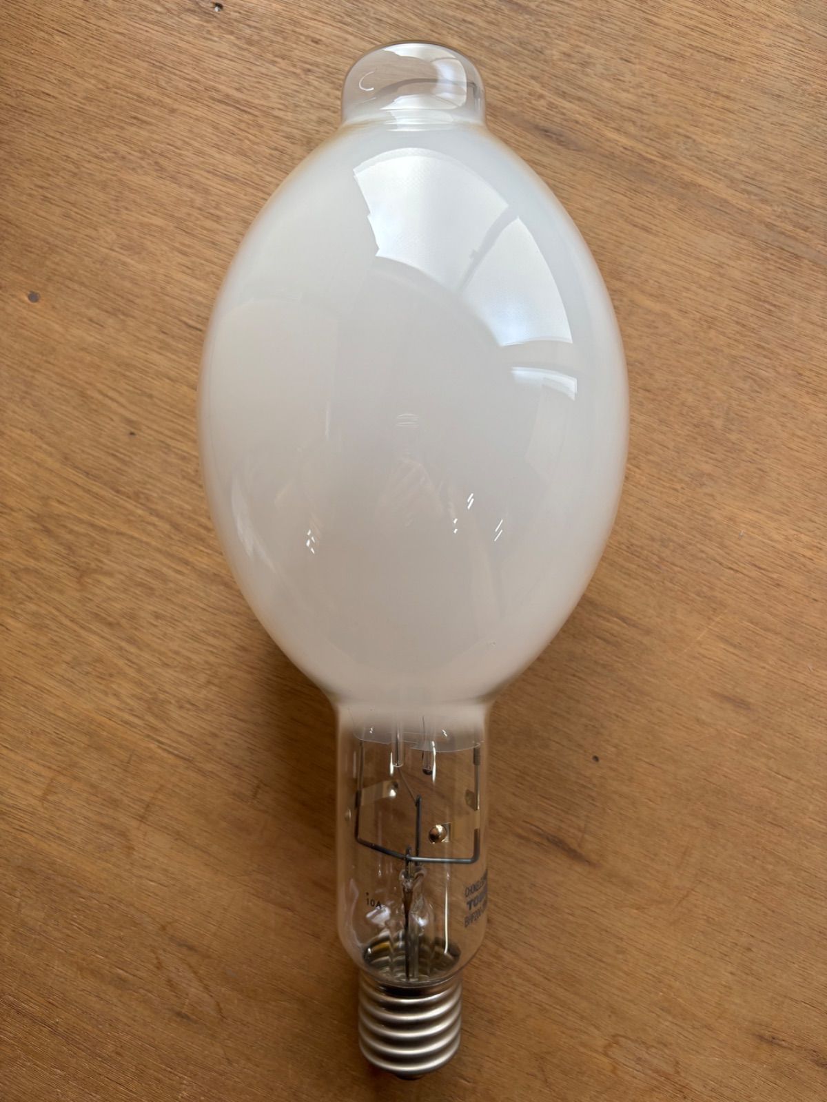 新古品】TOSHIBA 水銀ランプ2点まとめ売り！ - メルカリ