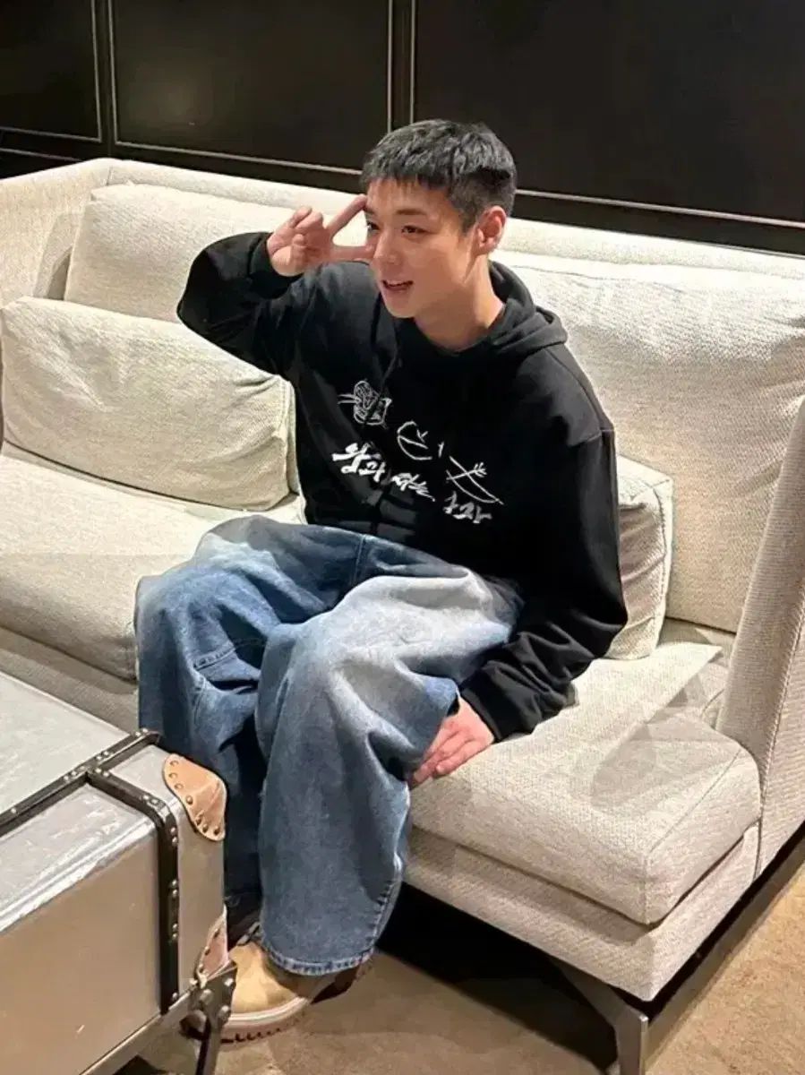 王様ナム フードTシャツ パク・ジフン(PARK JIHOON)