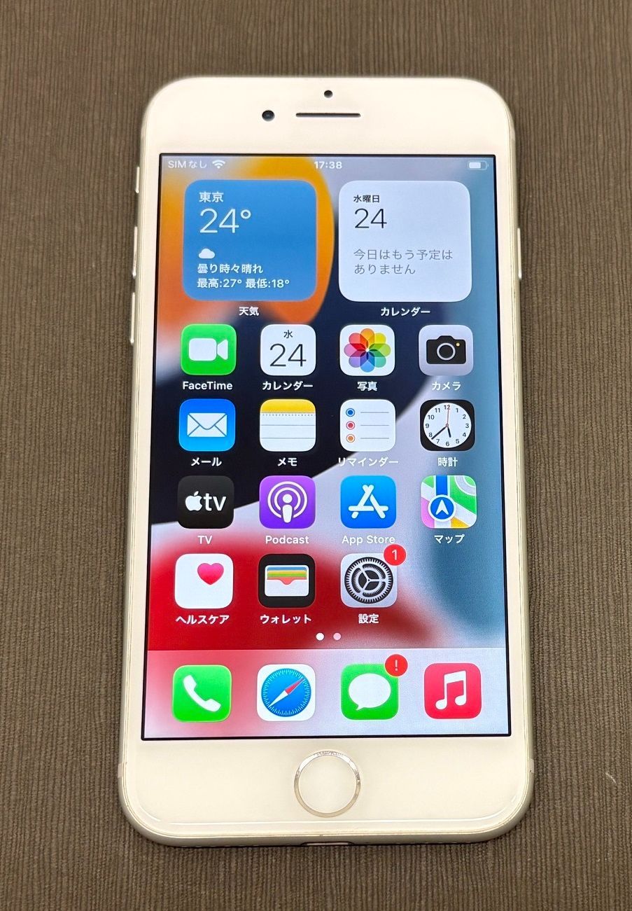 iPhone7 32GB シルバー au Bランク SIMロック解除済 - メルカリ