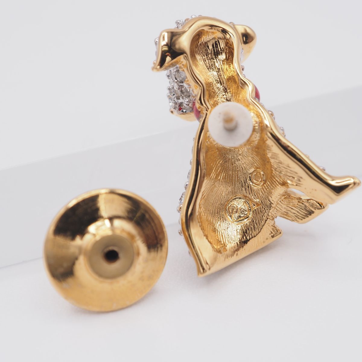 A578 スワロフスキー SWAROVSKI クリスタル ピンブローチ 犬 ドッグ