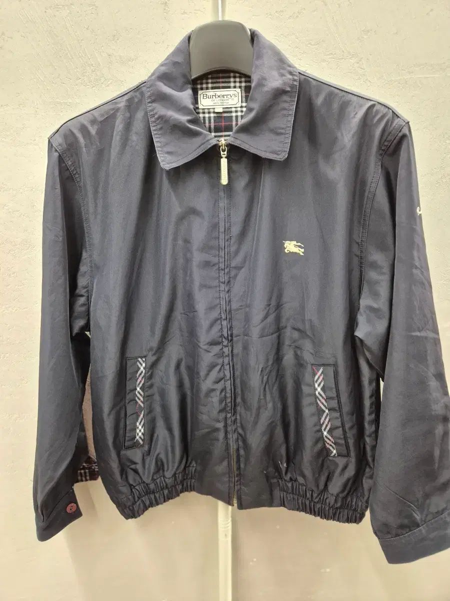 バーバリー ブルゾン BURBERRY ジャケット LONDON ジップ ENGLAND ノバ 