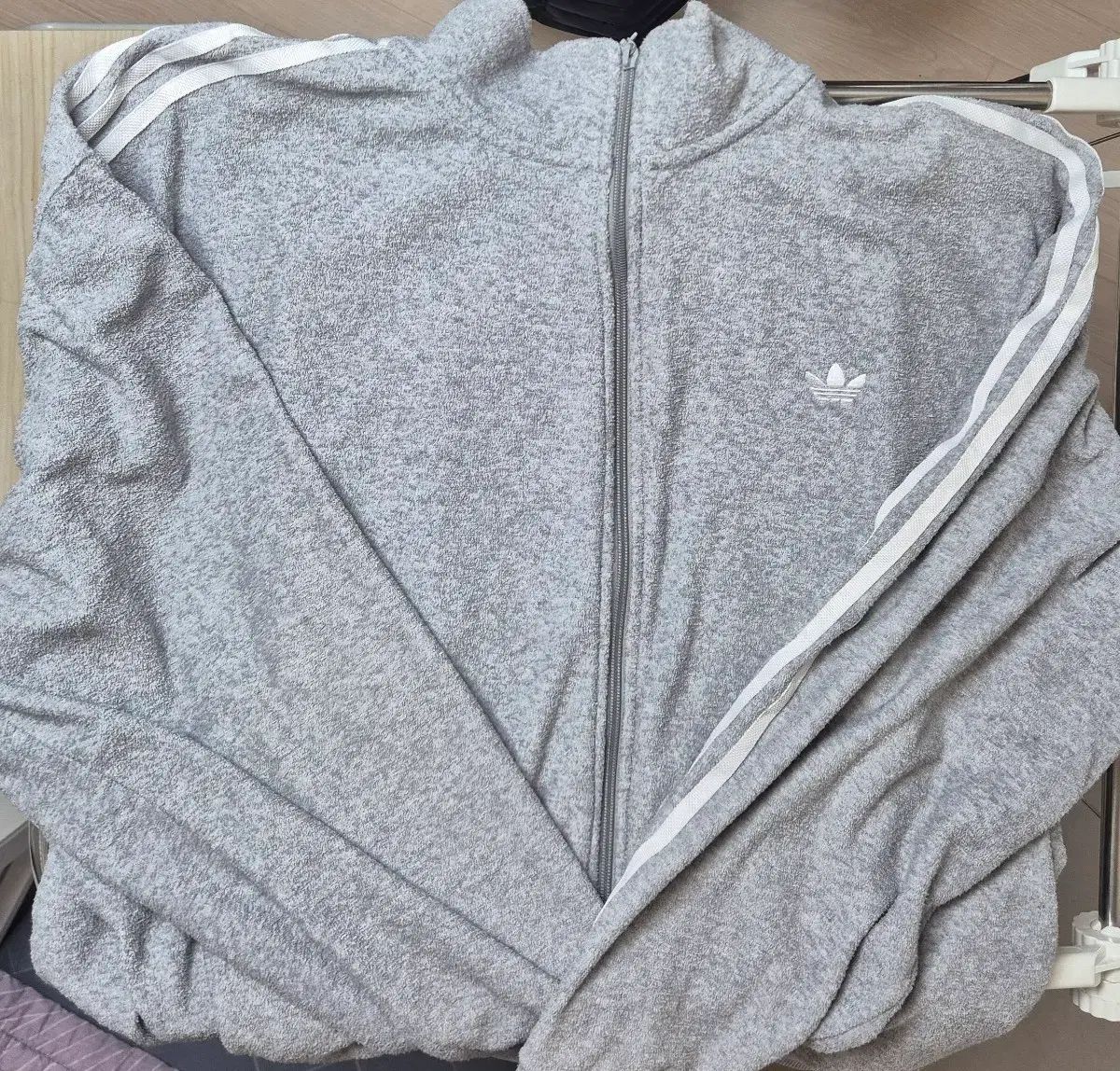 VAULTROOM ボルトルーム Icon Crewneck アイコン クールネック アイコン クールネック グレー 毎日新作VAULTROOM (ボルトルーム) Icon Crewneck アイコン クール
