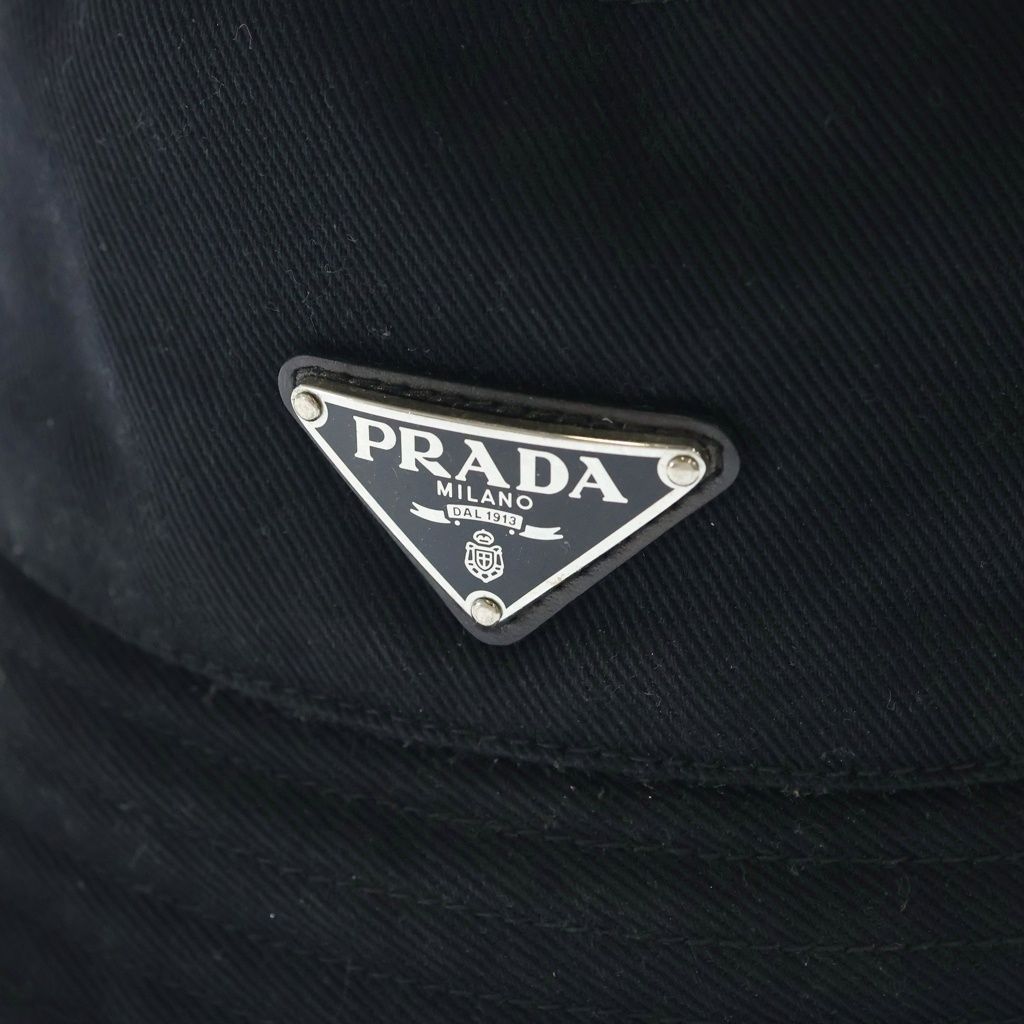PRADA (プラダ) トライアングルロゴプレート バケットハット コットン