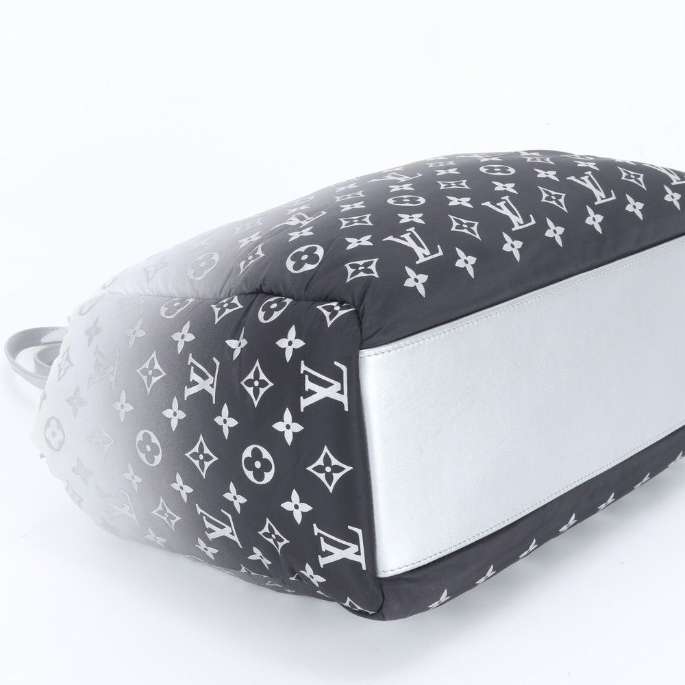 極美品 ルイヴィトン RFID付 モノグラム LV スノー オンザゴー MM