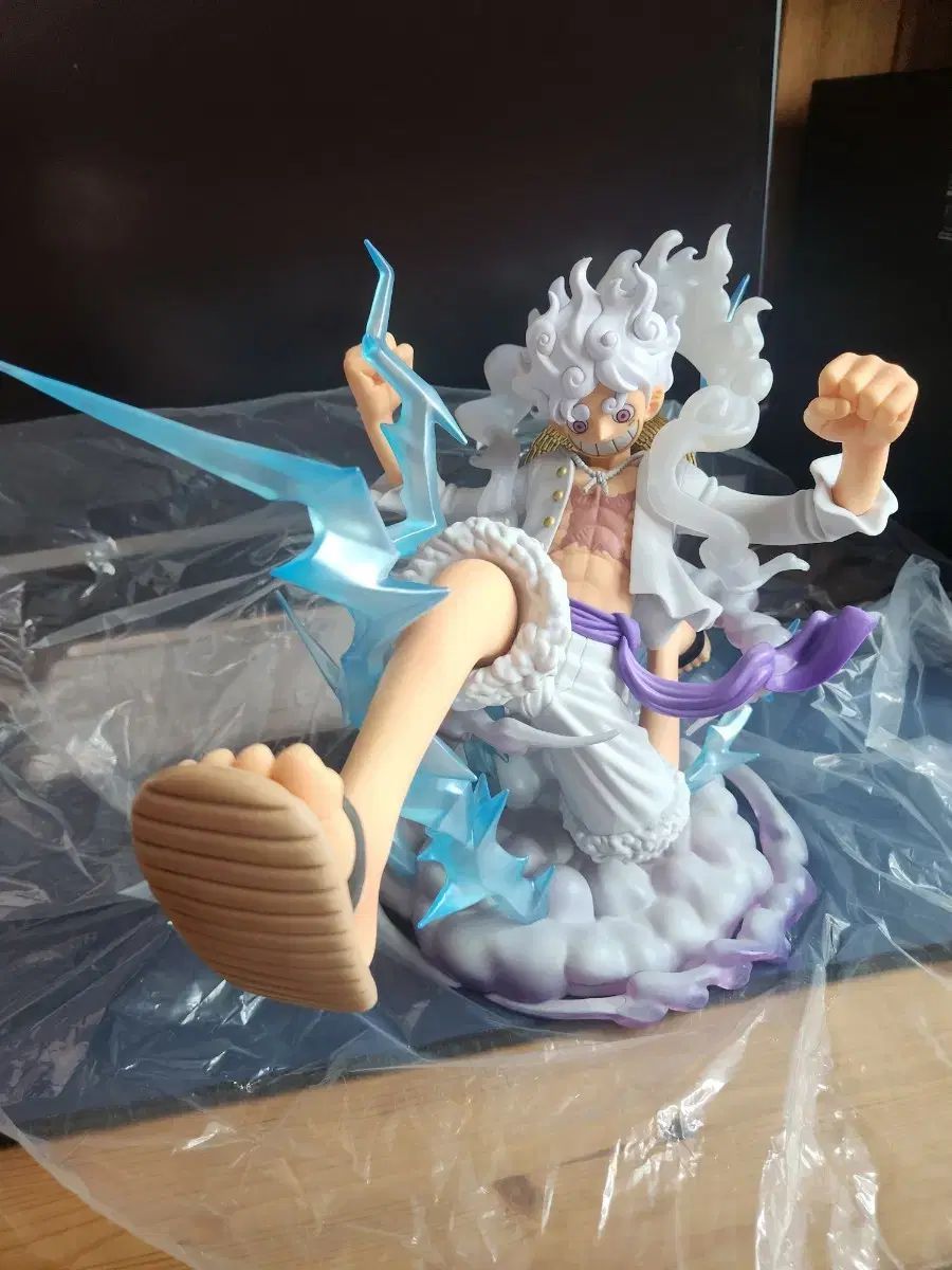 バンダイ ONE PIECE フィギュアーツZERO XERO(ゼロ) ギア5 ニカ(NIKA) モンキー・D・ルフィ(ルフィ)