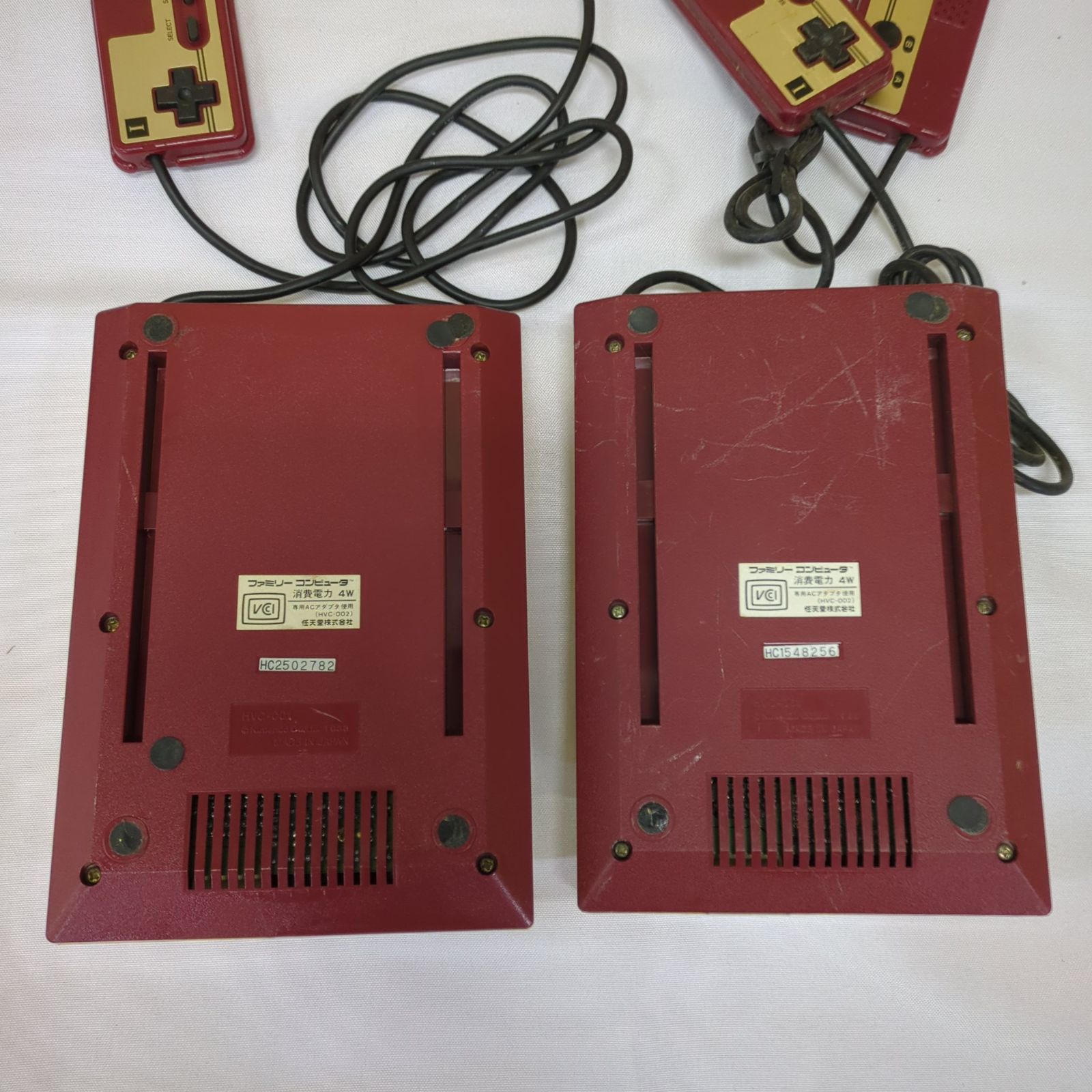 初代 ファミコン 本体 任天堂ファミリーコンピュータ 全てあり 完動品 初代 ファミコン 本体 任天堂ファミリーコンピュータ 全てあり 完動品