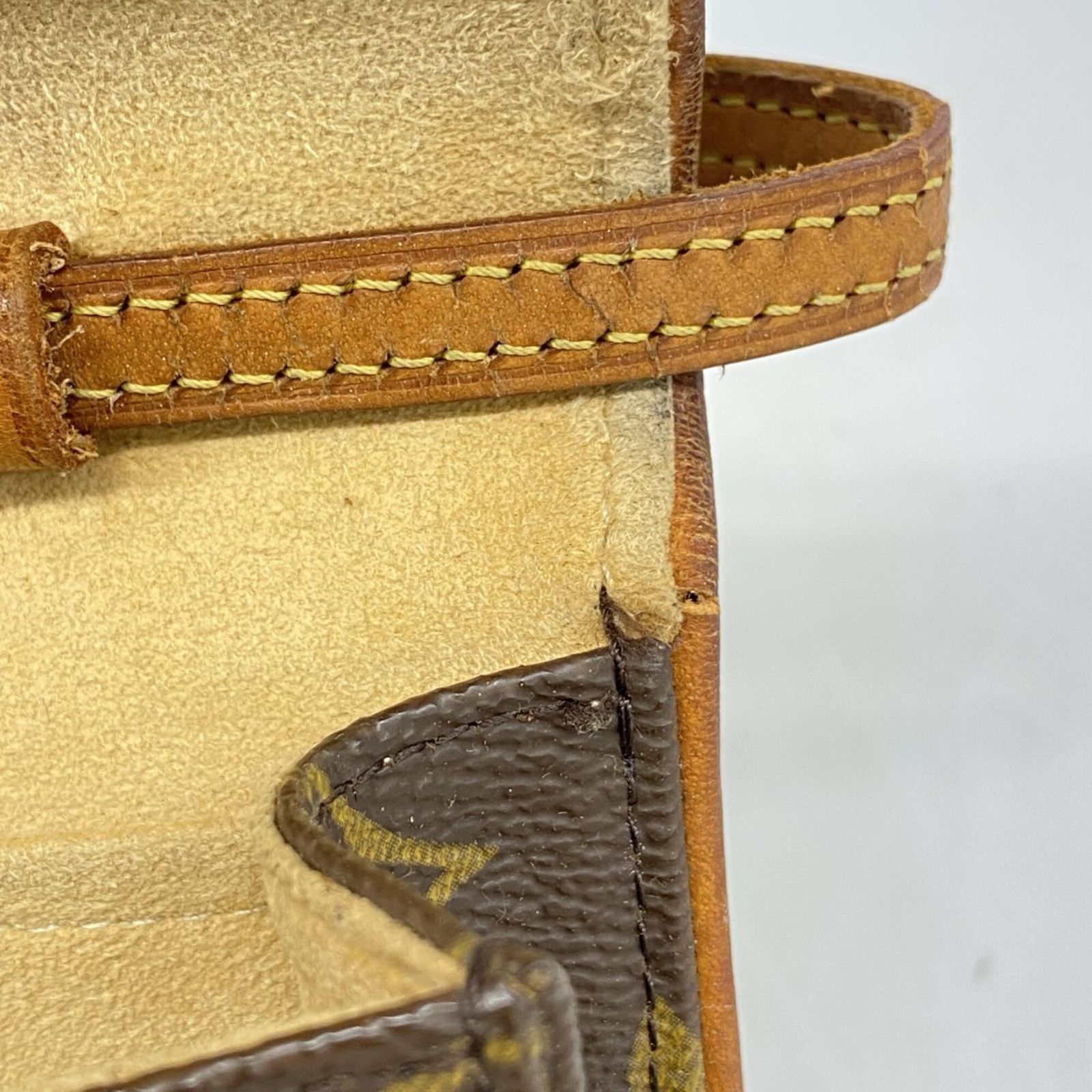 ルイ・ヴィトン(Louis Vuitton) ルイ・ヴィトン ショルダーバッグ