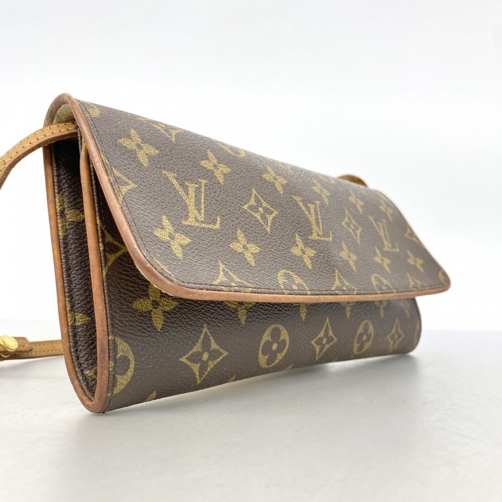 ルイ・ヴィトン(Louis Vuitton) ルイ・ヴィトン ショルダーバッグ