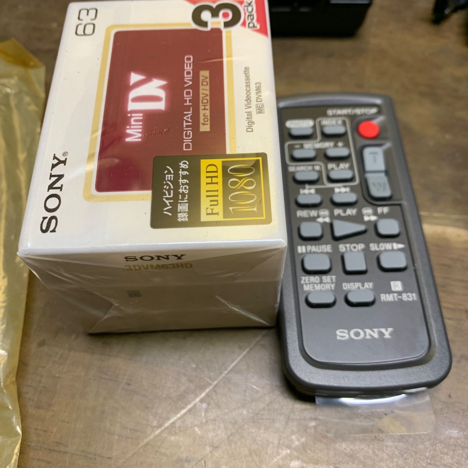 Sony HVR-A1J ビデオカメラ,ACアダプター/チャージャー、レンズ