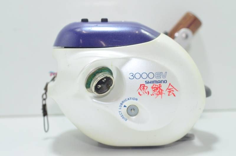 ○ 【送料無料】 シマノ SHIMANO 3000EV 電動リール 船釣り 動作未確認