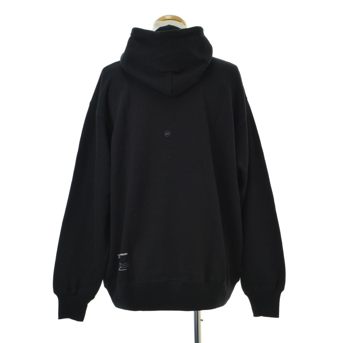 【V.A./VA×fragmentdesign×機動戦士ガンダム】VBM-15160 GUNDAM45FRGMT GUNDAM RX78FRGMT Hoodie 01スウェットパーカー V.A./VA×fragmentdesign×機動戦士ガンダム】VBM-15160 GUNDAM45FRGMT