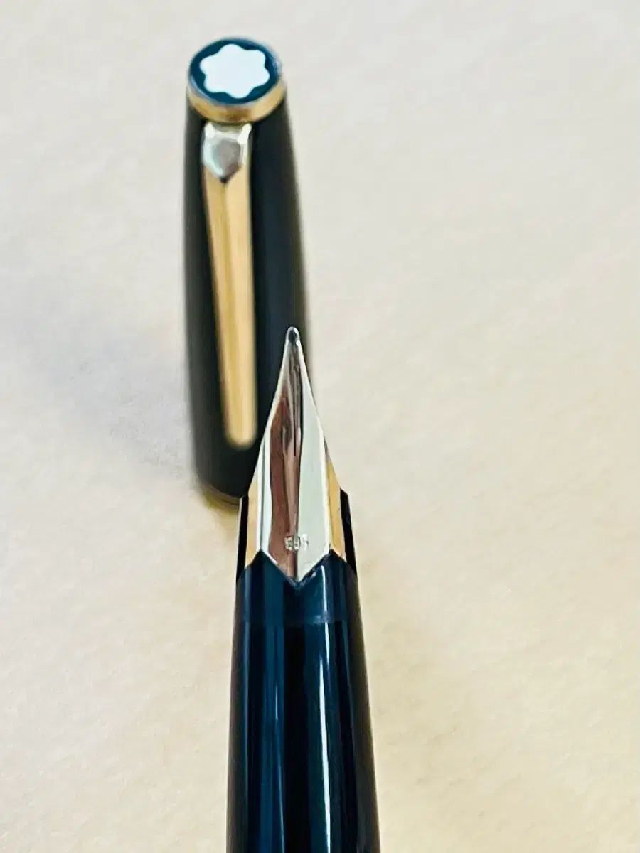 文房具・事務用品 MONTBLANC モンブラン クラシック No.221 585 万年筆