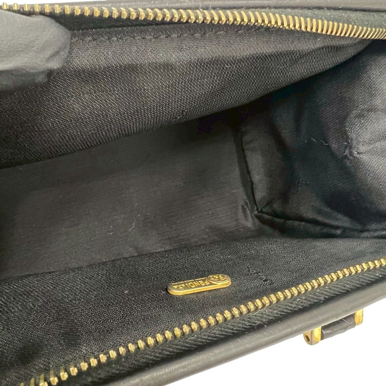 極 美品 保存袋付き FENDI フェンディ ペカン ストライプ 柄 FF ロゴ