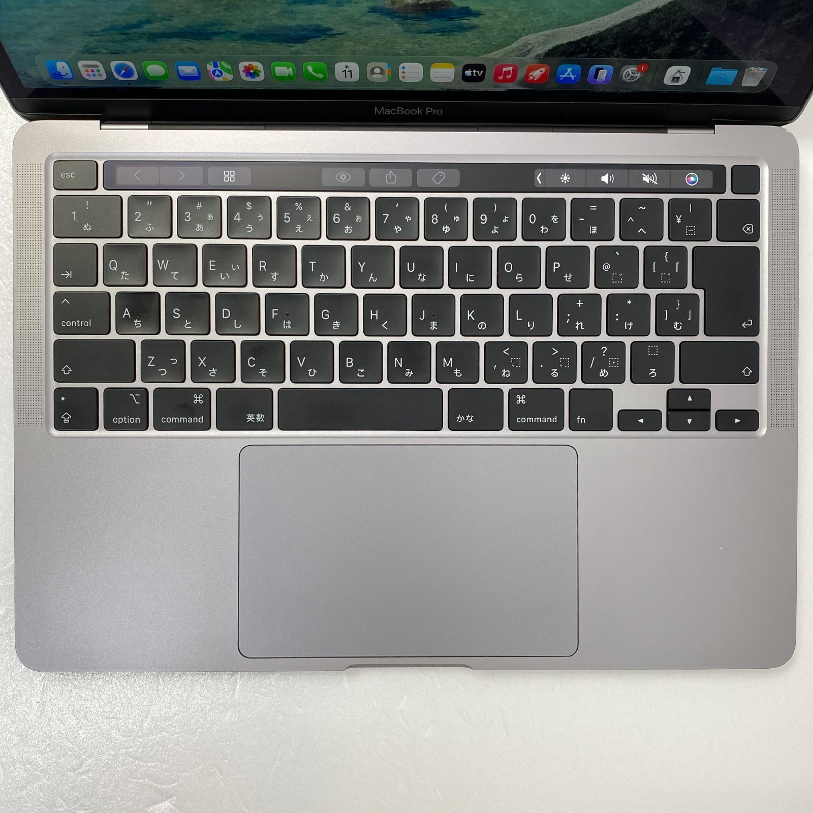 MacBook Pro 13-inch 2020 Four Thunderbolt 3 ports【ランク：D 