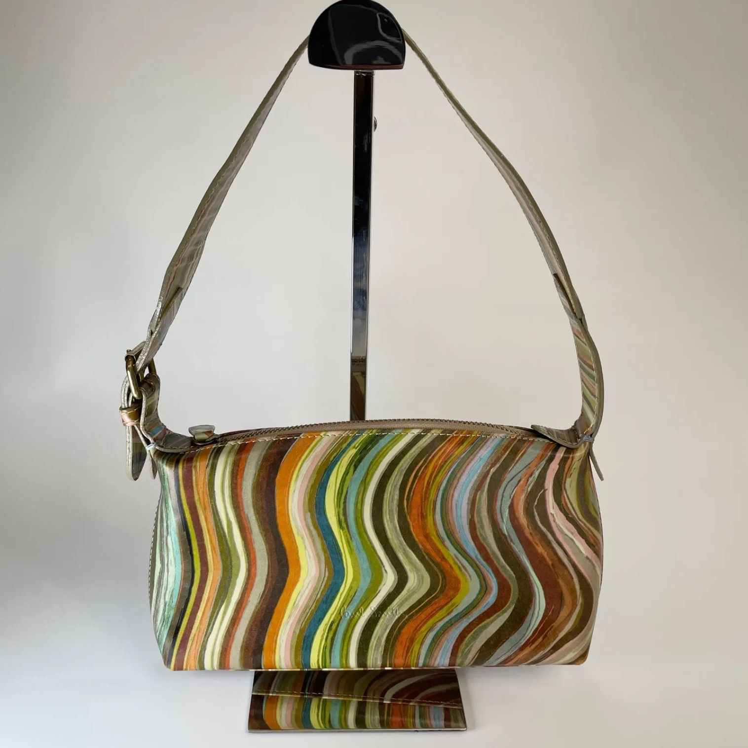 Paul Smith ポールスミス　ワンショルダーバッグ スワール柄　本革