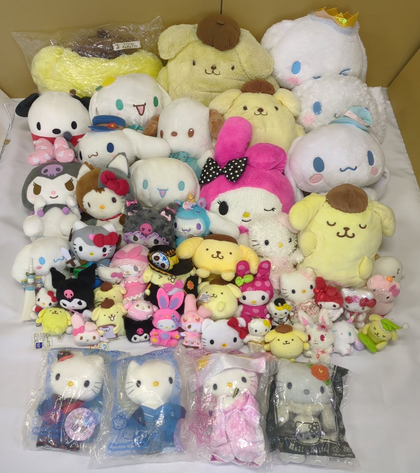 【D11018】サンリオ ぬいぐるみ まとめ売り セット シナモロール ポムポムプリン ポチャッコ 他　※現状品