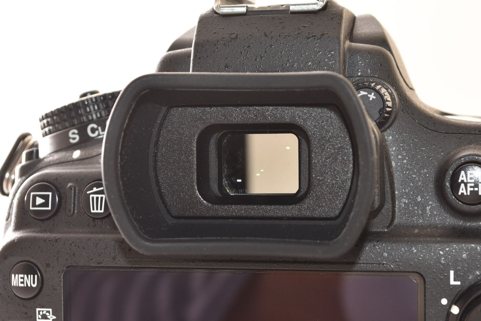 ☆美品☆ Nikon ニコン D600 ボディ デジタル一眼レフカメラ 2606121