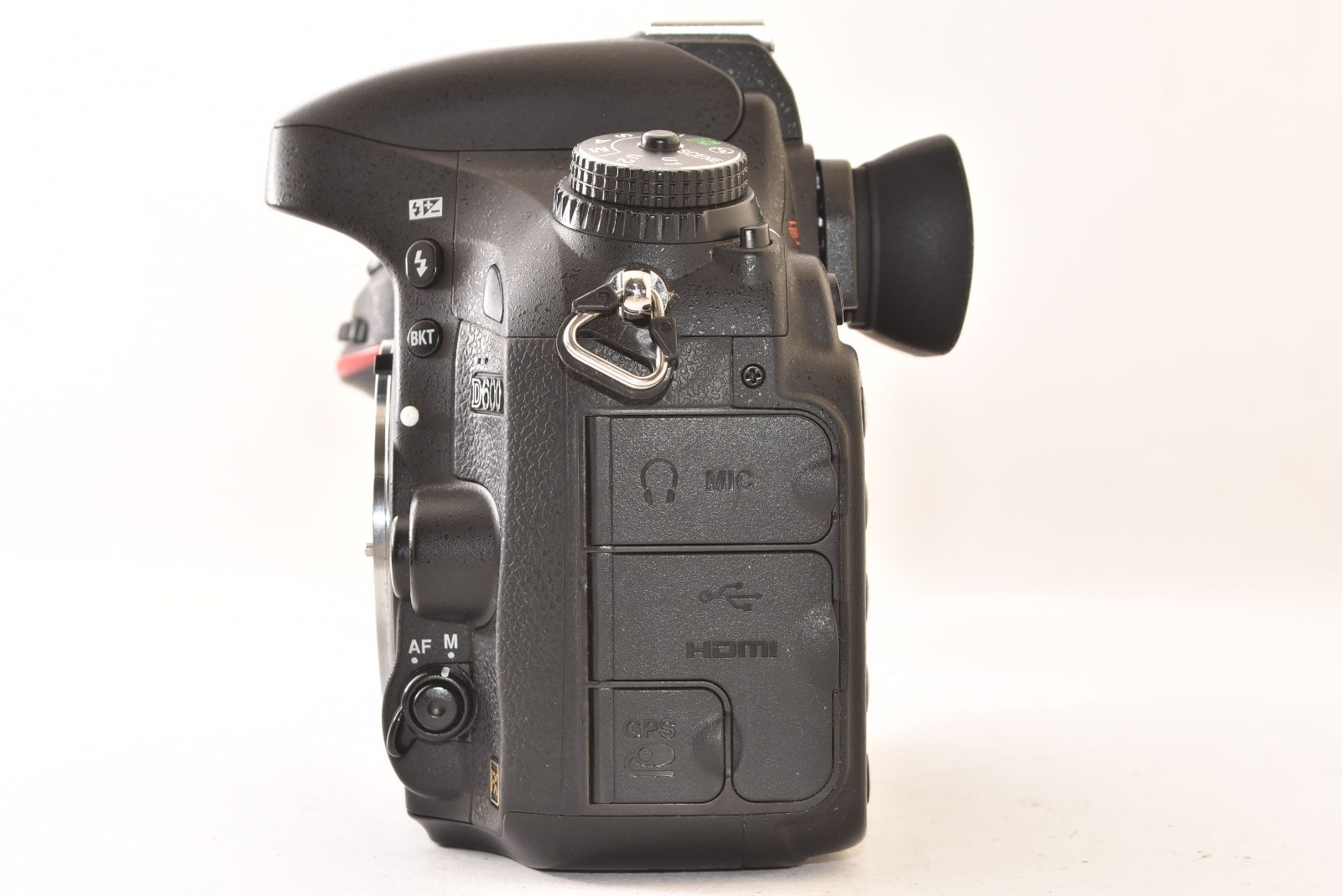 ☆美品☆ Nikon ニコン D600 ボディ デジタル一眼レフカメラ 2606121