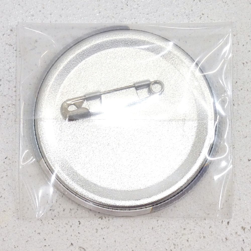小牧店】にじさんじ 叶 誕生日 2023 缶バッジ 56mm・75mm 10セット