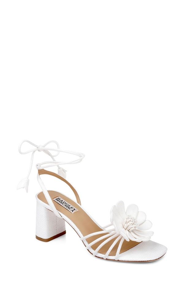 バッドグレイミッシカ レディース シューズ ヒール サンダル アンクル Badgley Mischka Collection Wallflower Ankle Wrap Sandal White Su