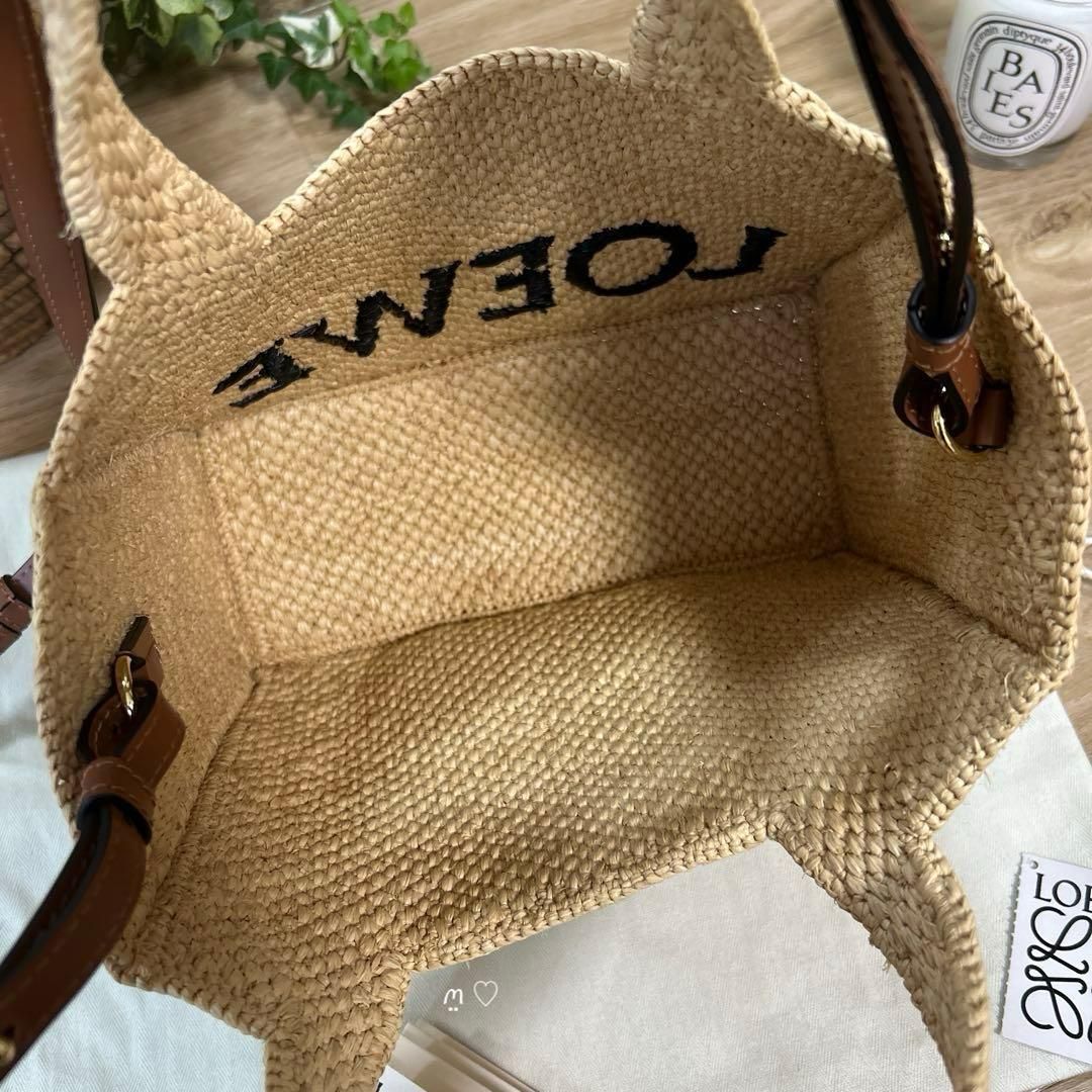 LOEWEロエベ フォントトートスモール ラフィア カゴバッグ斜めがけ