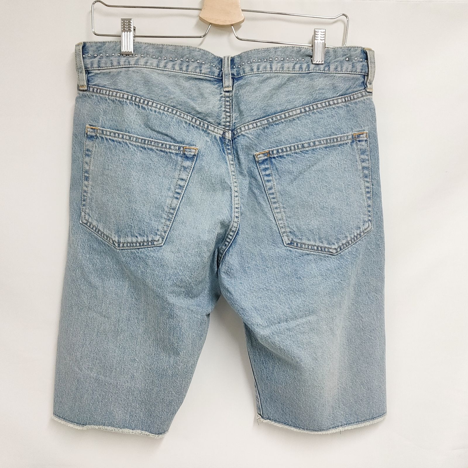 新品 未使用 マインデニム デニムショートパンツ スタッズ装飾 ライト