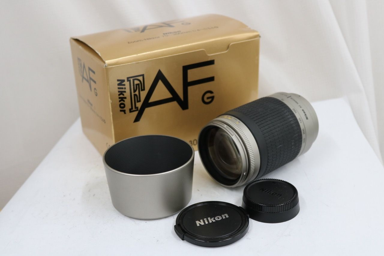 【返品保証】 【元箱付き】ニコン Nikon AF NIKKOR 70-300mm F4-5.6 G シルバー 前後キャップ付き e14786