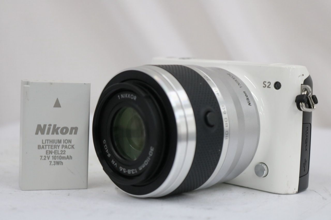 【返品保証】 ニコン Nikon 1 S2 ホワイト 1 NIKKOR 30-110mm F3.8-5.6 VR ミラーレス一眼 e14788