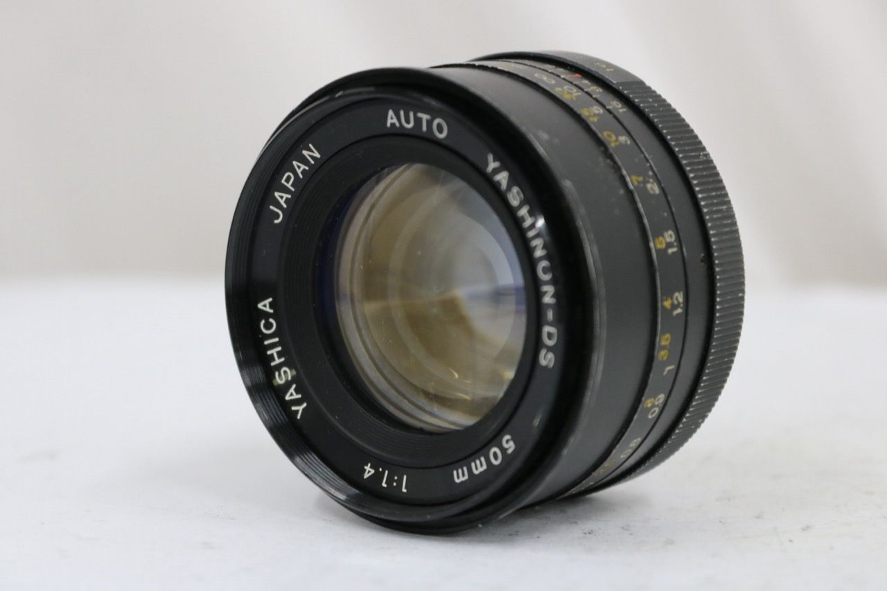 【返品保証】 ヤシカ Yashica AUTO YASHINON-DS 50mm F1.4 レンズ e14818