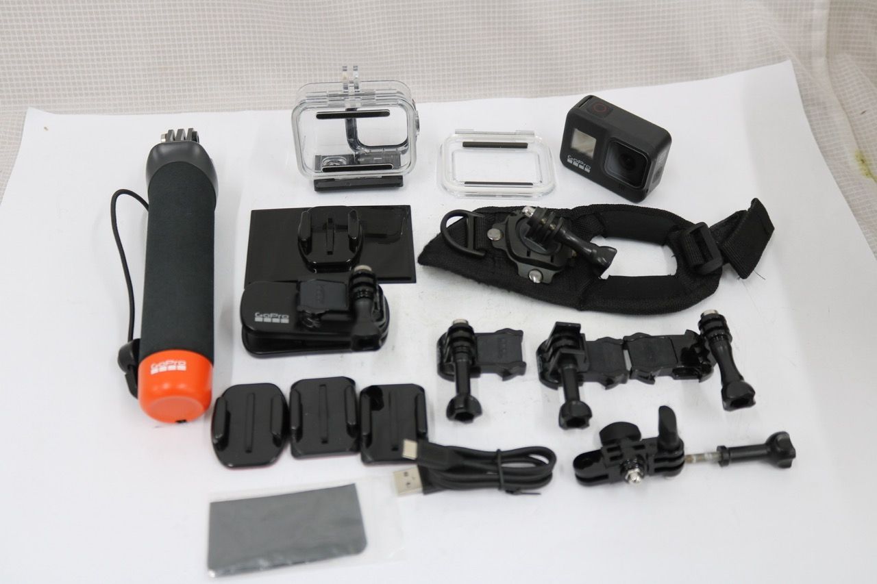 【返品保証】 Go Pro ゴープロ 8 BLACK 付属品多数 アクションカメラ e14797