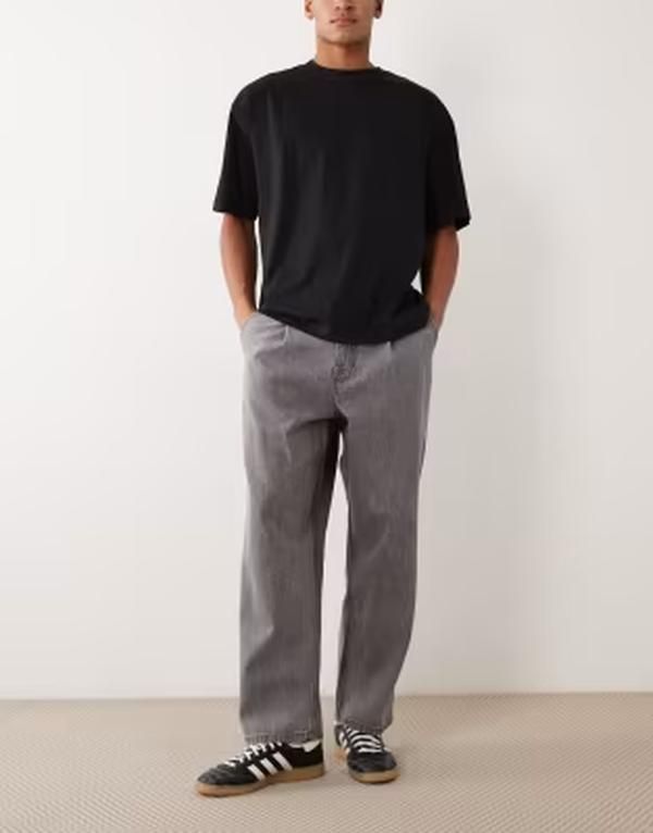 エイソス メンズ ボトムス デニムパンツ ジーンズ ASOS DESIGN relaxed tapered jeans in washed black with stripes WASHED BLAC
