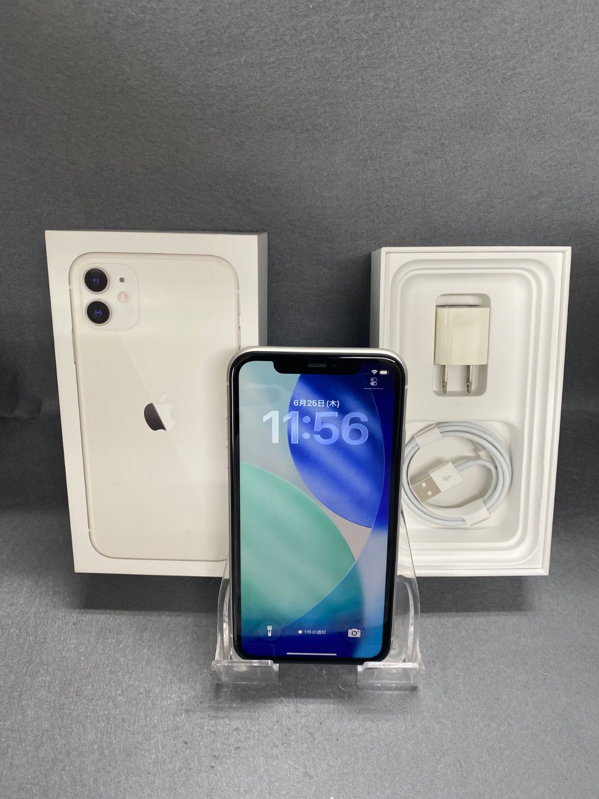 超美品　国内版　SIMフリー　iPhone11 256GB ホワイト色