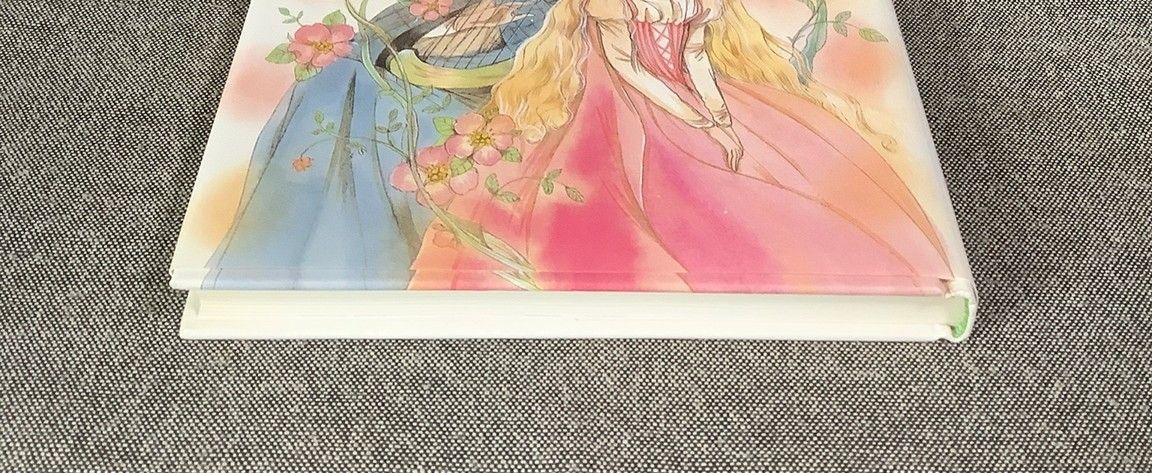 花ものがたり 春 立原 えりか (著) もと なおこ (イラスト) - メルカリ