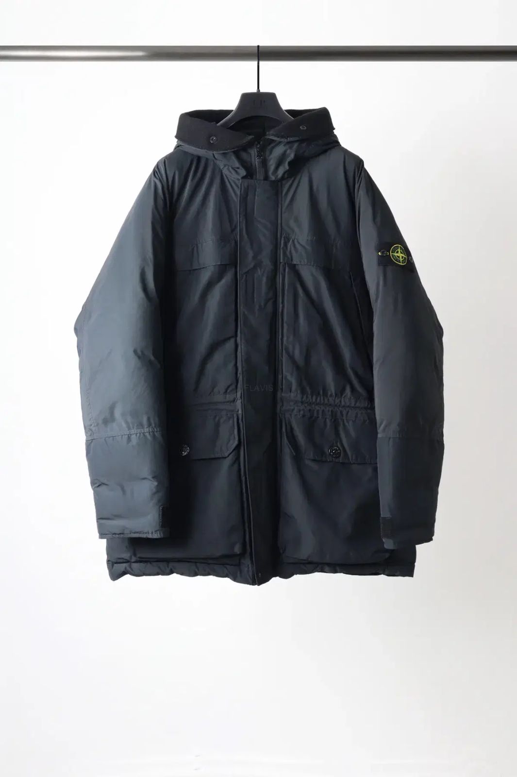 ストーンアイランド マイクロ ラブ ダウン パーカ XXL 出品