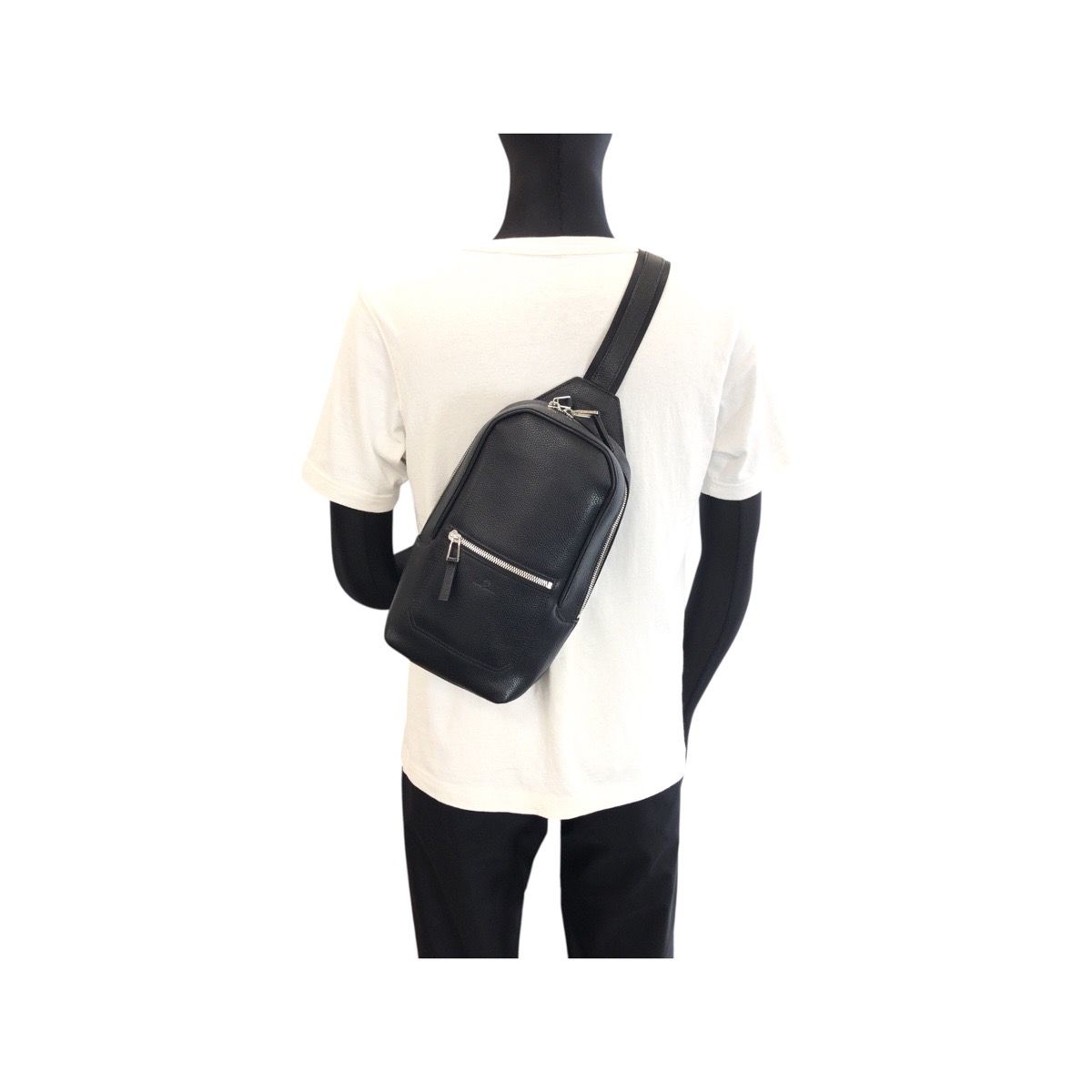 美品 Paul Smith ポール スミス ブラック 黒 シルバー金具 レザー