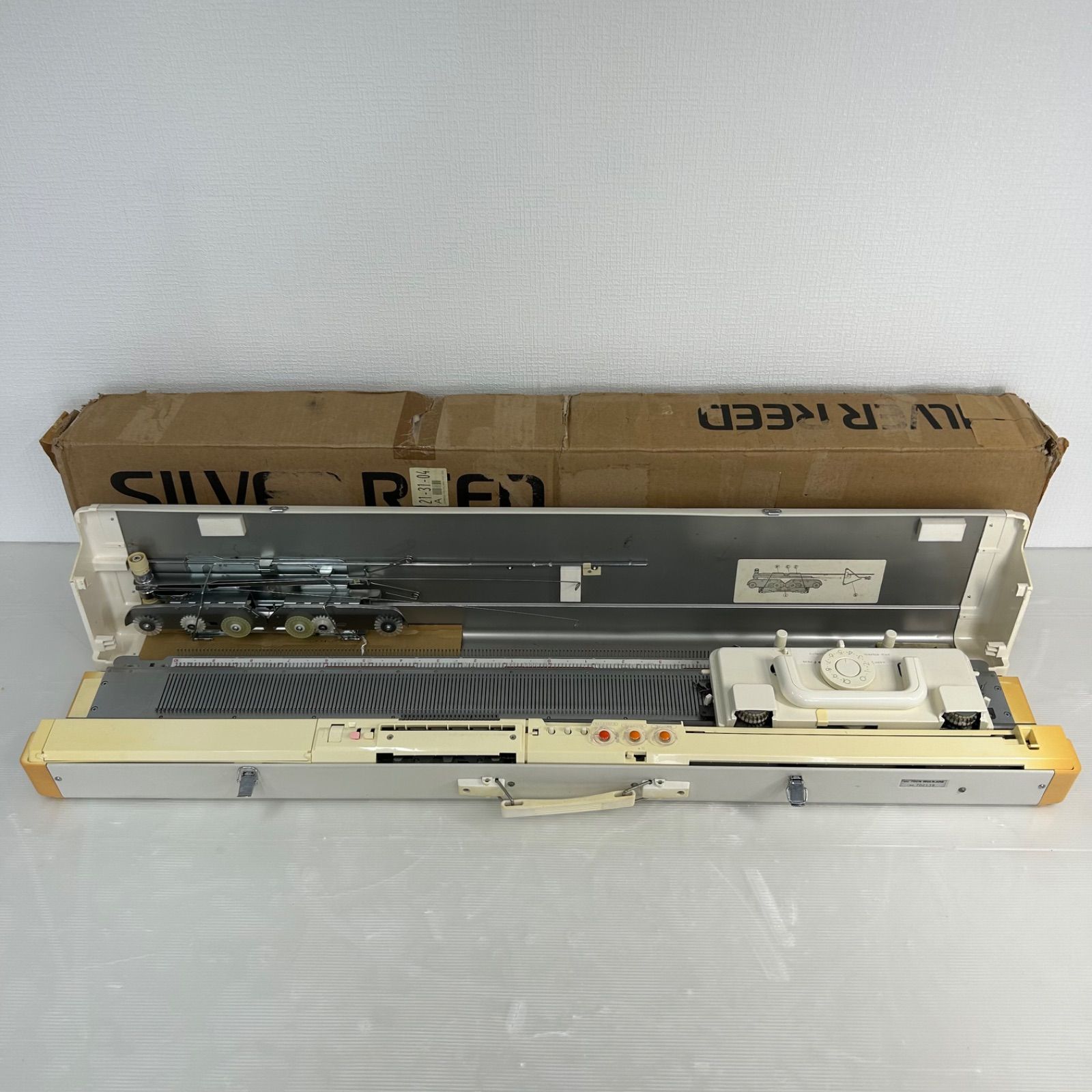 ☆編み機 ハンドクラフト 手芸☆SILVER REED シルバーリード SK-700N カンタン70
