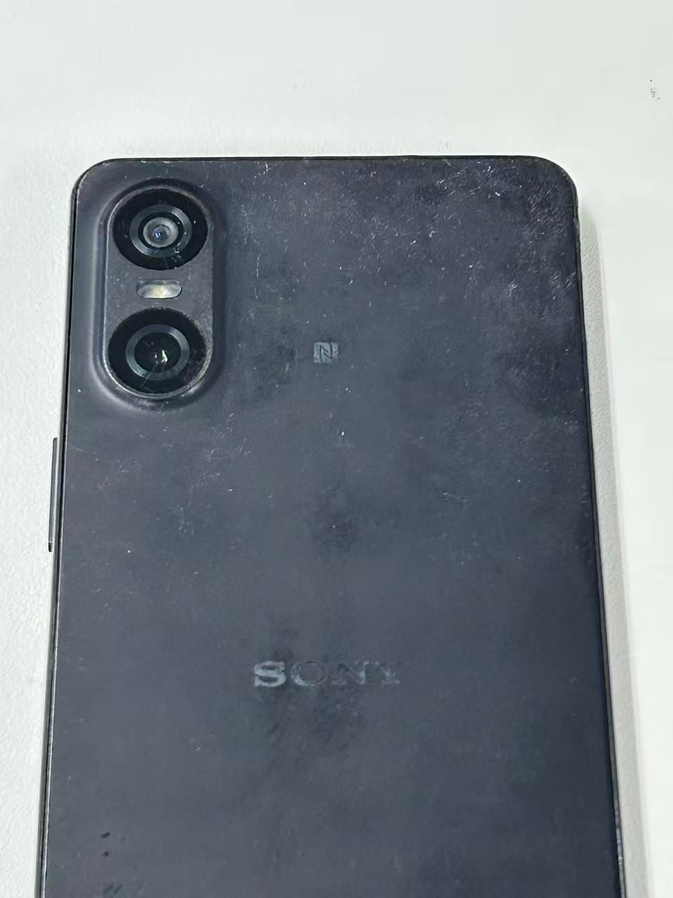 ジャンク】Xperia 10 VI ブラック 起動不可 - メルカリ