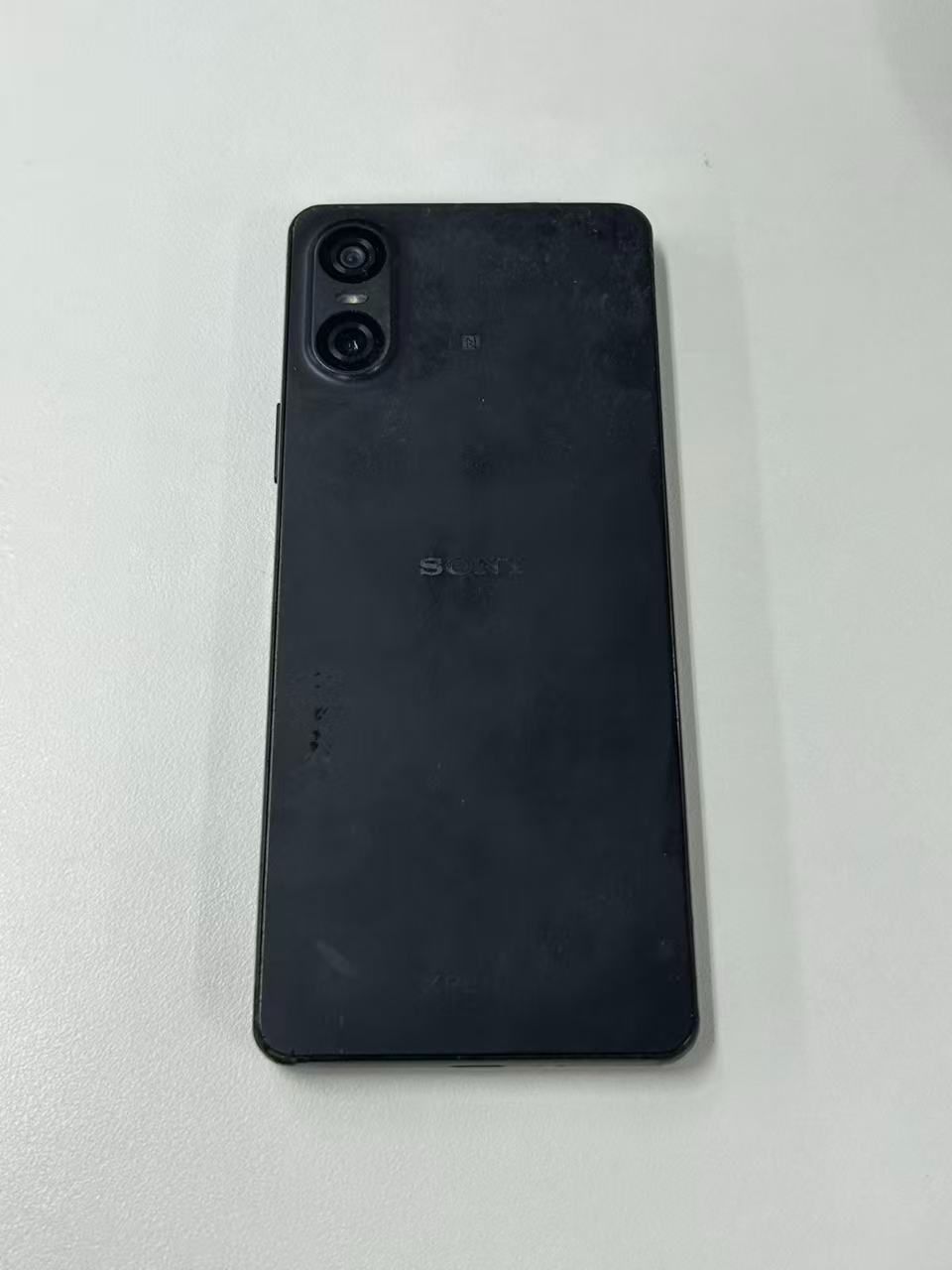 ジャンク】Xperia 10 VI ブラック 起動不可 - メルカリ