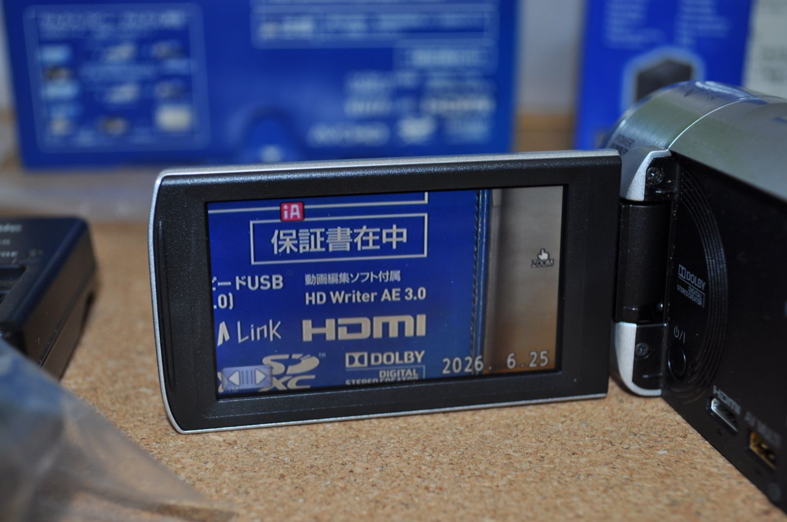 中古品 簡易動作確認済み 箱入り Panasonic HDC-TM90 デジタルビデオ